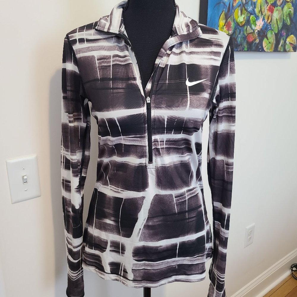 Nike Pro Photography Print Long Sleeve Half Zip Top